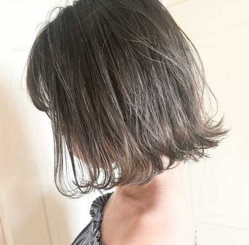 短发外翻图片,时尚潮流的短发造型解析